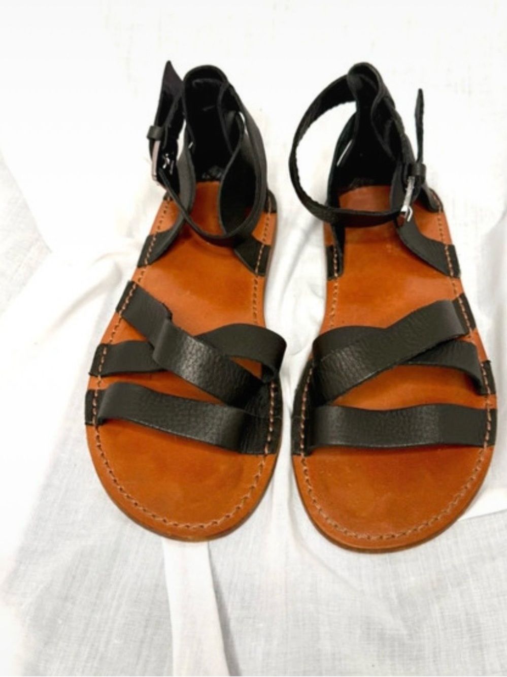 Zara- Extremely chic & luxurious Unisex Black Leather Strappy Ankle-Wrap Sandals